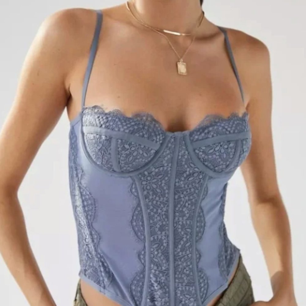 NWT Modern Love Corset Out from Under